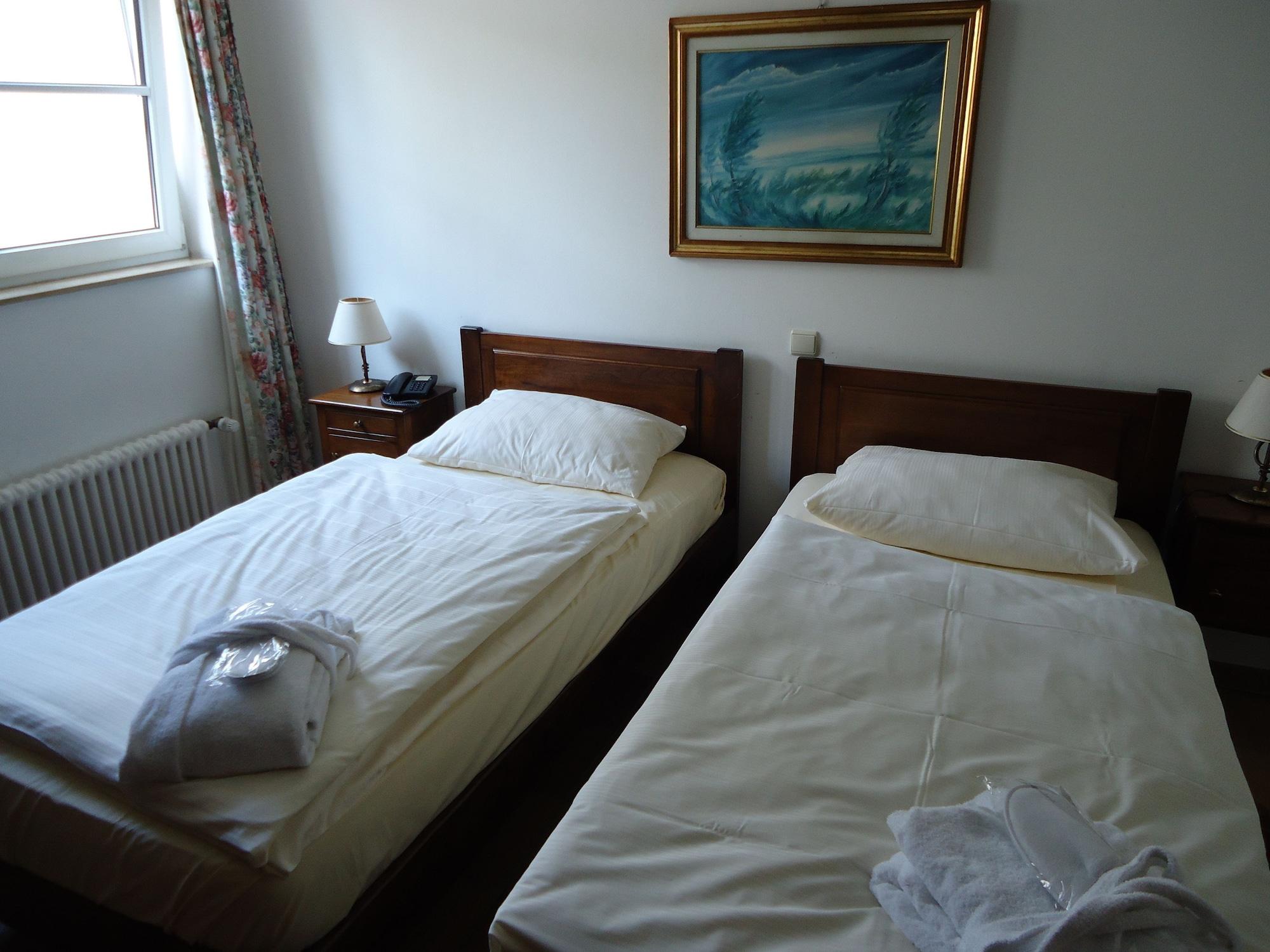 דיסבורג Hotel Landhaus Milser מראה חיצוני תמונה