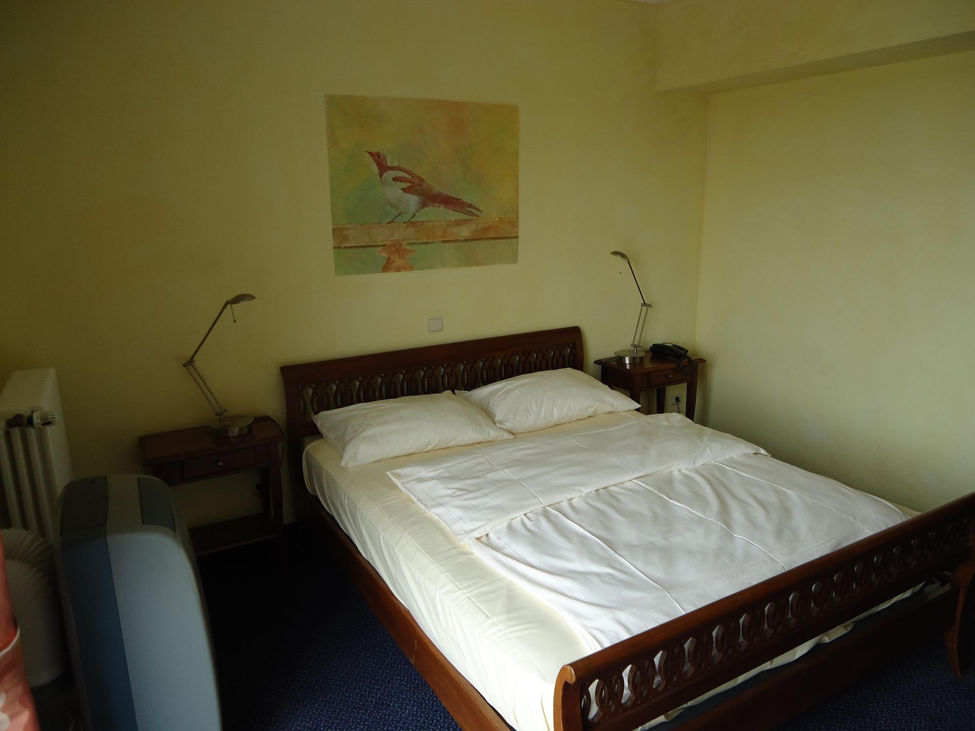 דיסבורג Hotel Landhaus Milser מראה חיצוני תמונה
