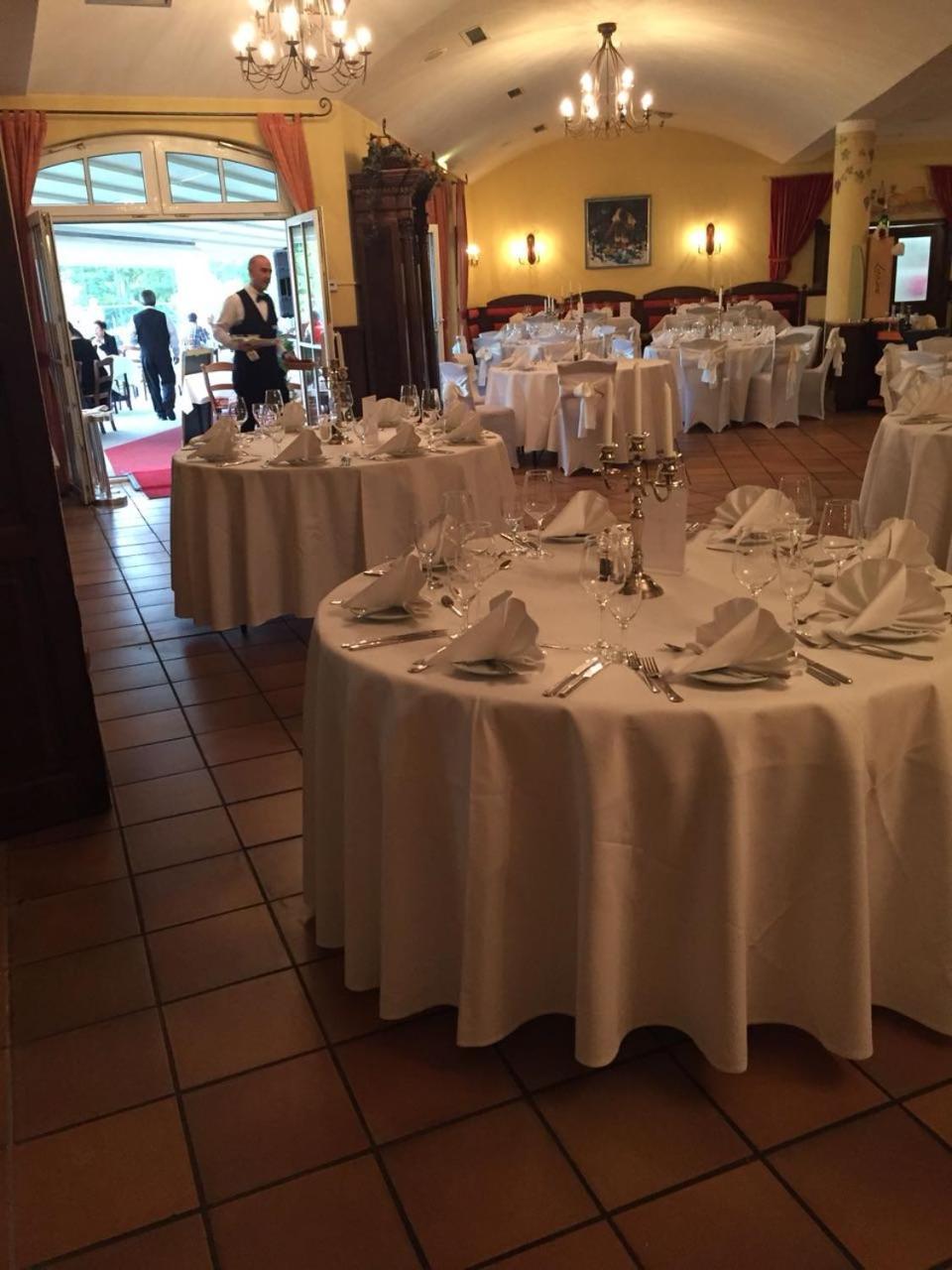 דיסבורג Hotel Landhaus Milser מראה חיצוני תמונה
