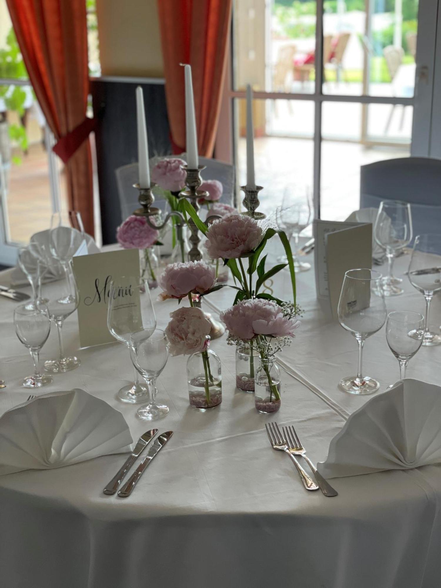 דיסבורג Hotel Landhaus Milser מראה חיצוני תמונה