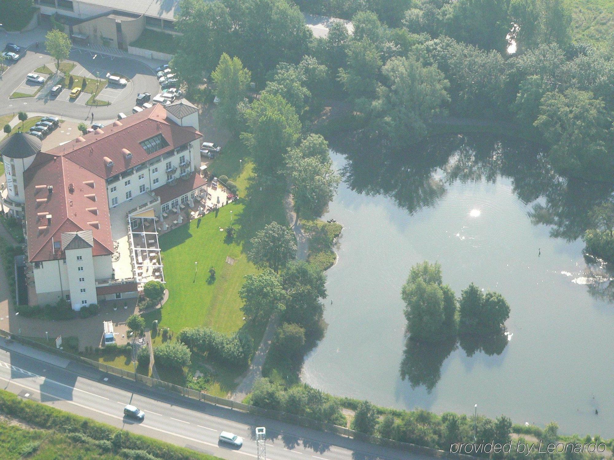 דיסבורג Hotel Landhaus Milser מראה חיצוני תמונה